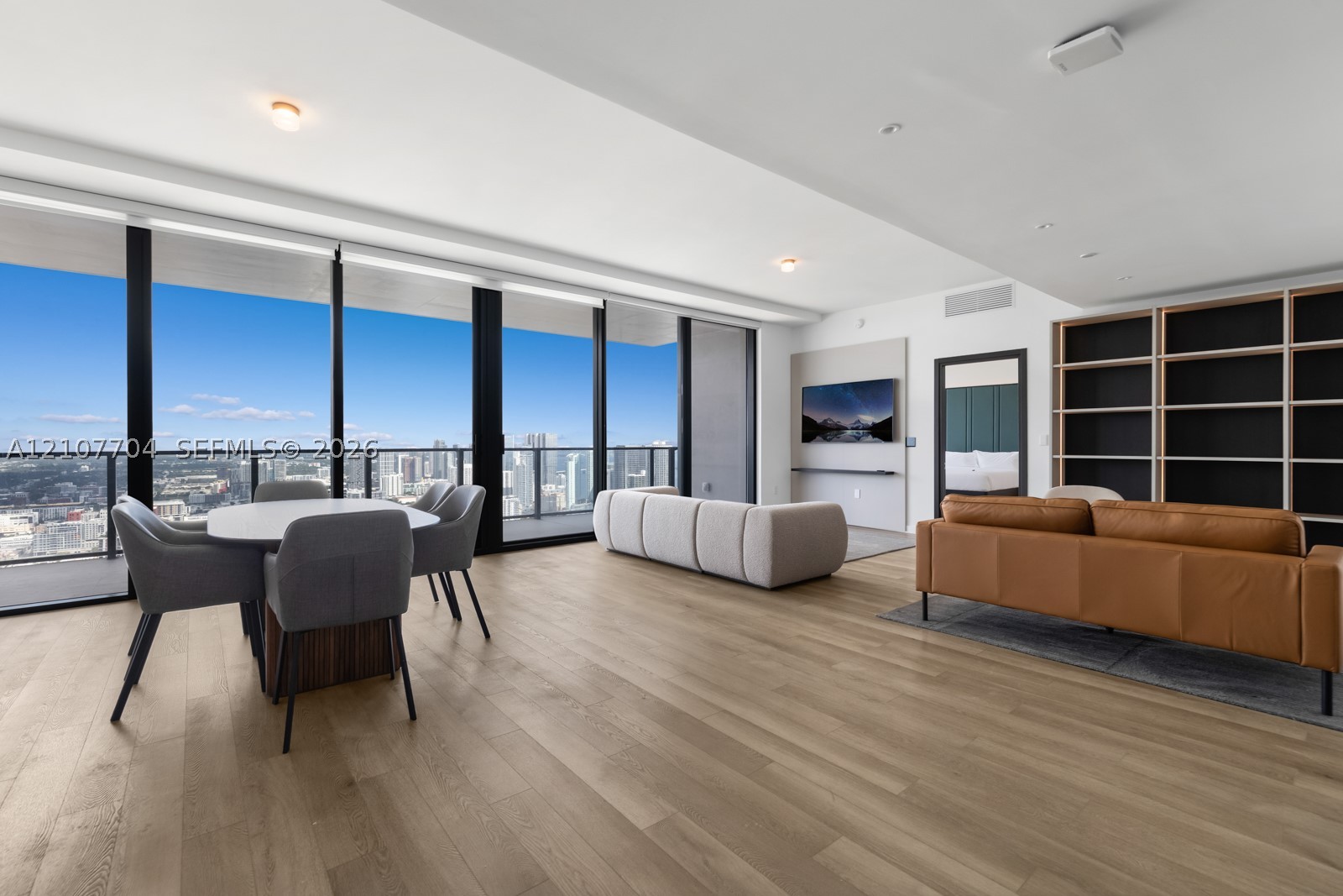 20 NE 11th Unit 5201 — photo