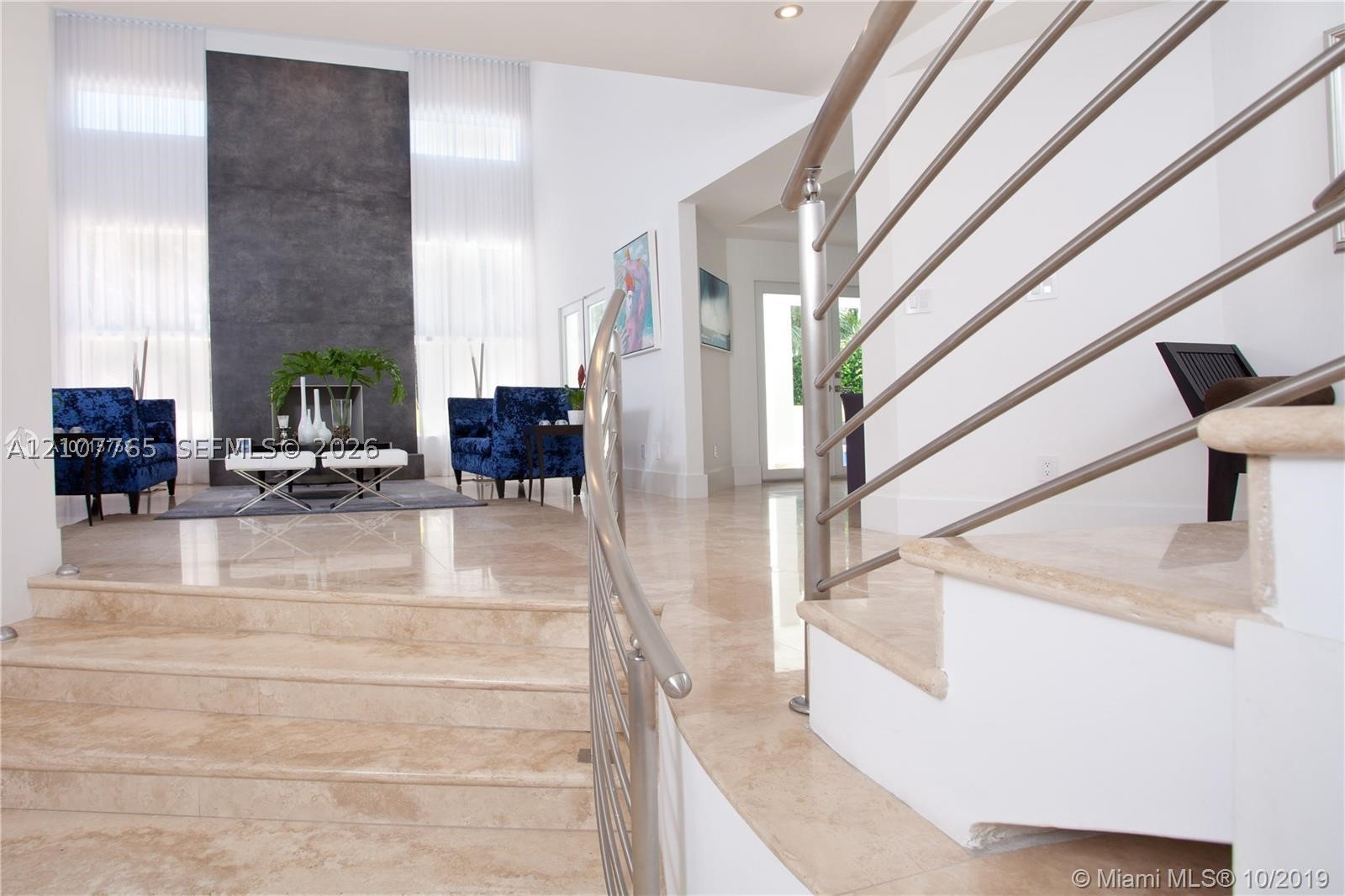 7103 Mira Flores Ave — photo
