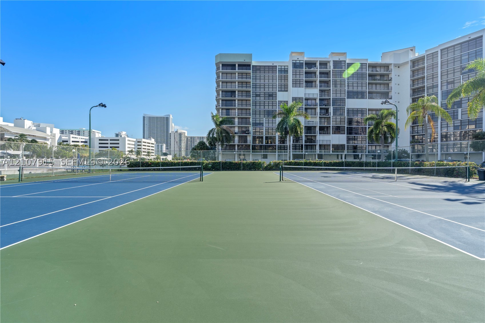 400 Leslie Dr Unit 622 — photo