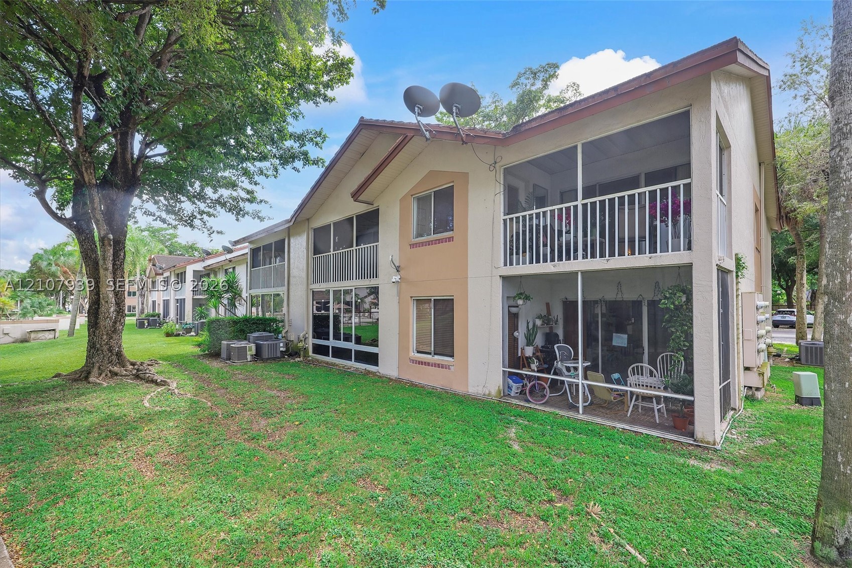 9203 SW 141 Pl Unit 9203 — photo