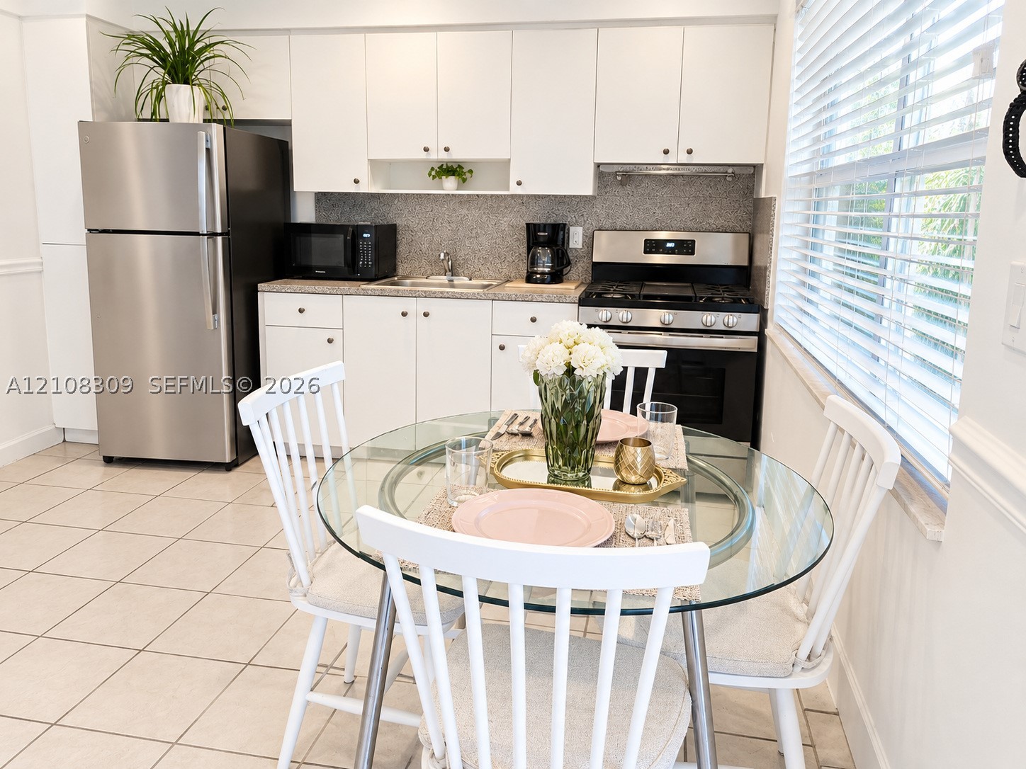 524 Washington Ave Unit 203 — photo