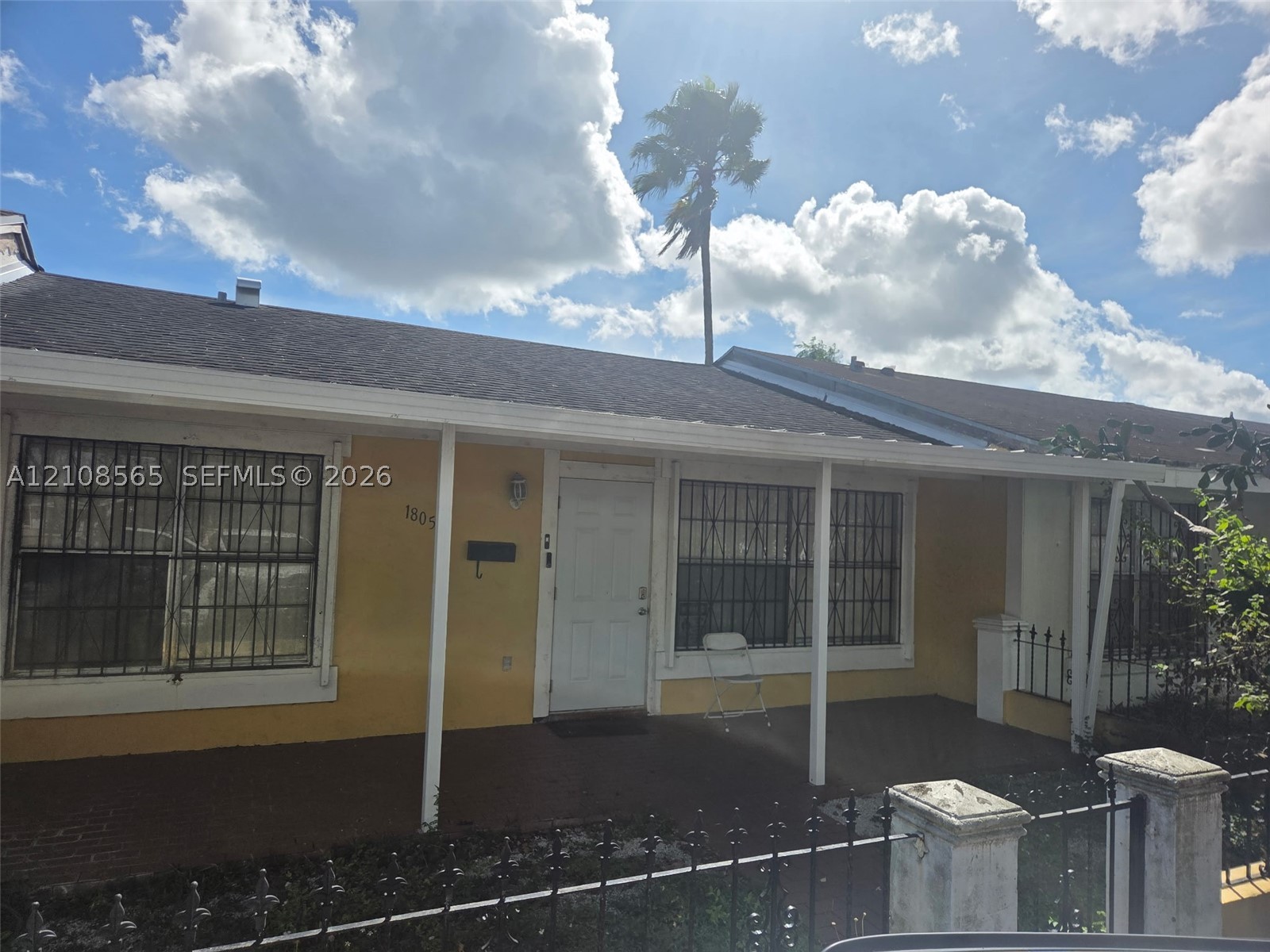 18051 NW 41st Pl — photo