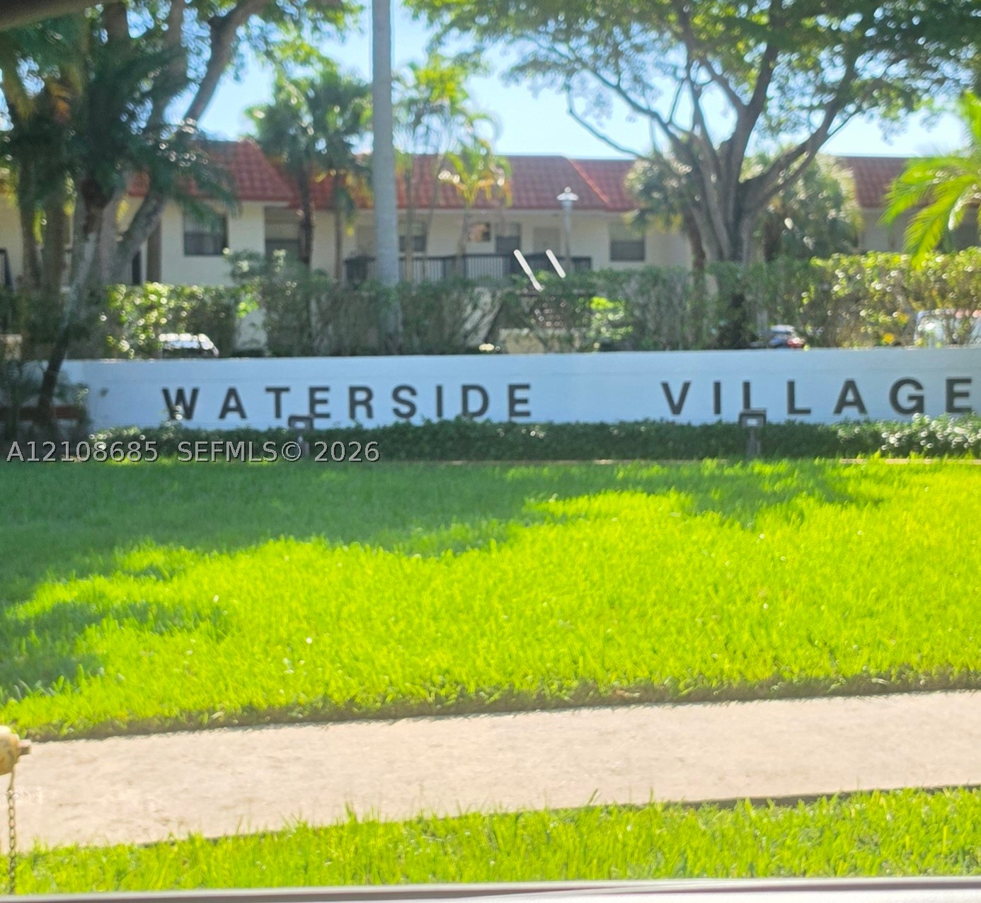 15813 W Waterside Cir Unit 202 — photo