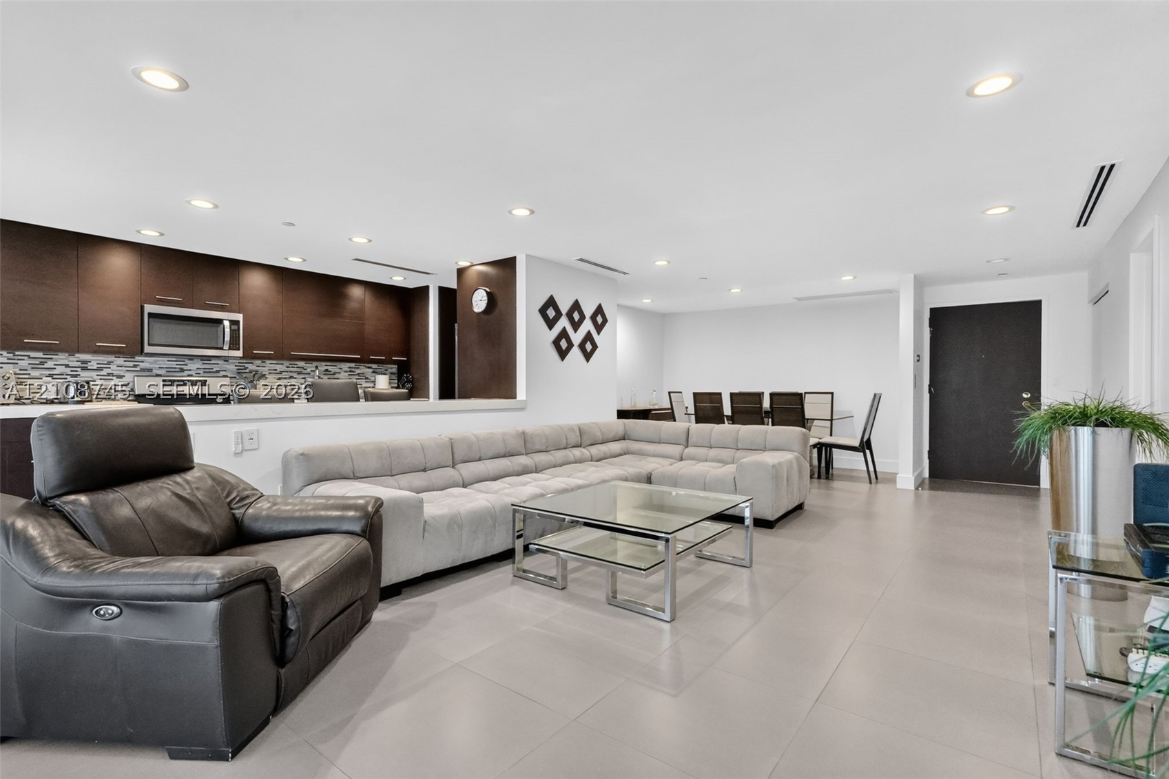 4000 Island Blvd Unit 503 — photo