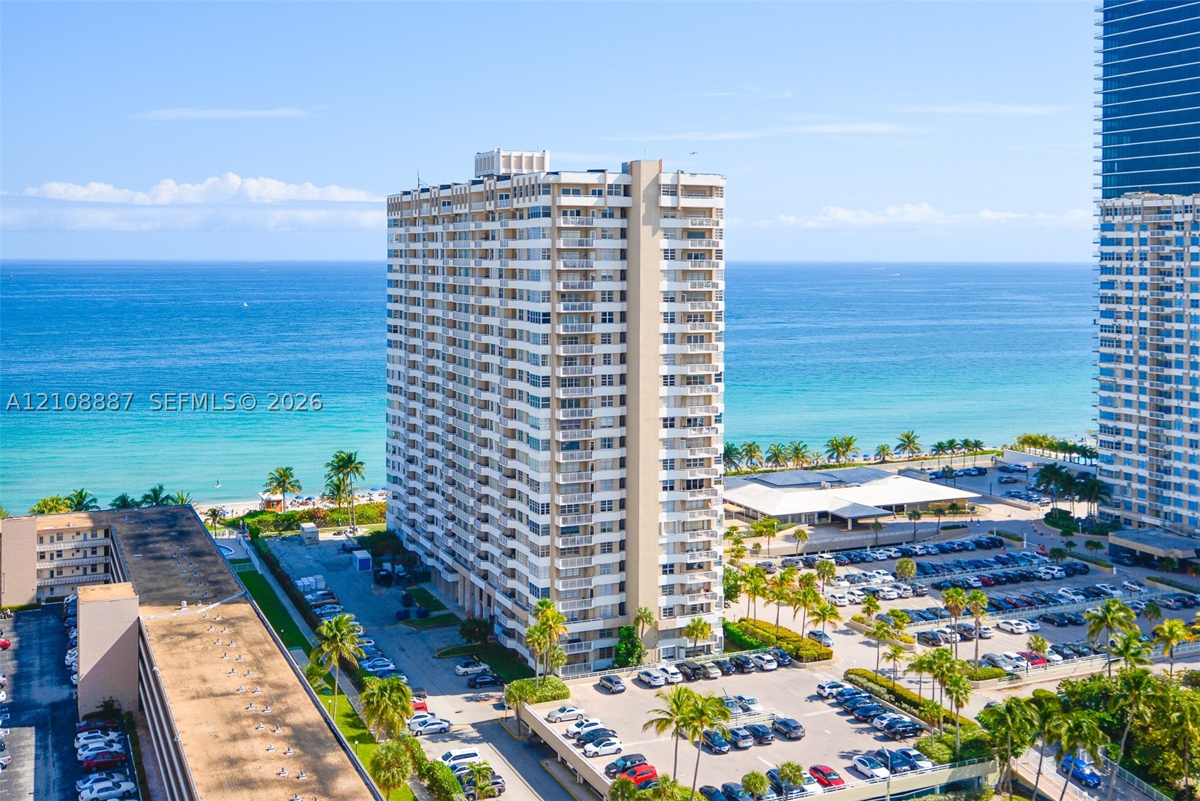 1950 S Ocean Dr Unit 18Q — photo