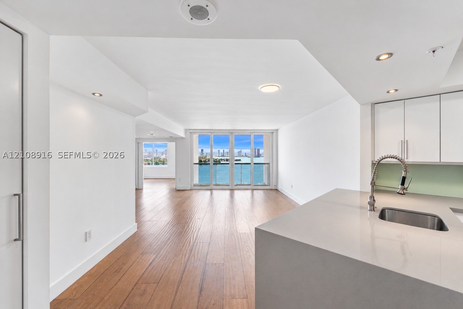1900 Sunset Harbour Dr Unit 1814 — photo