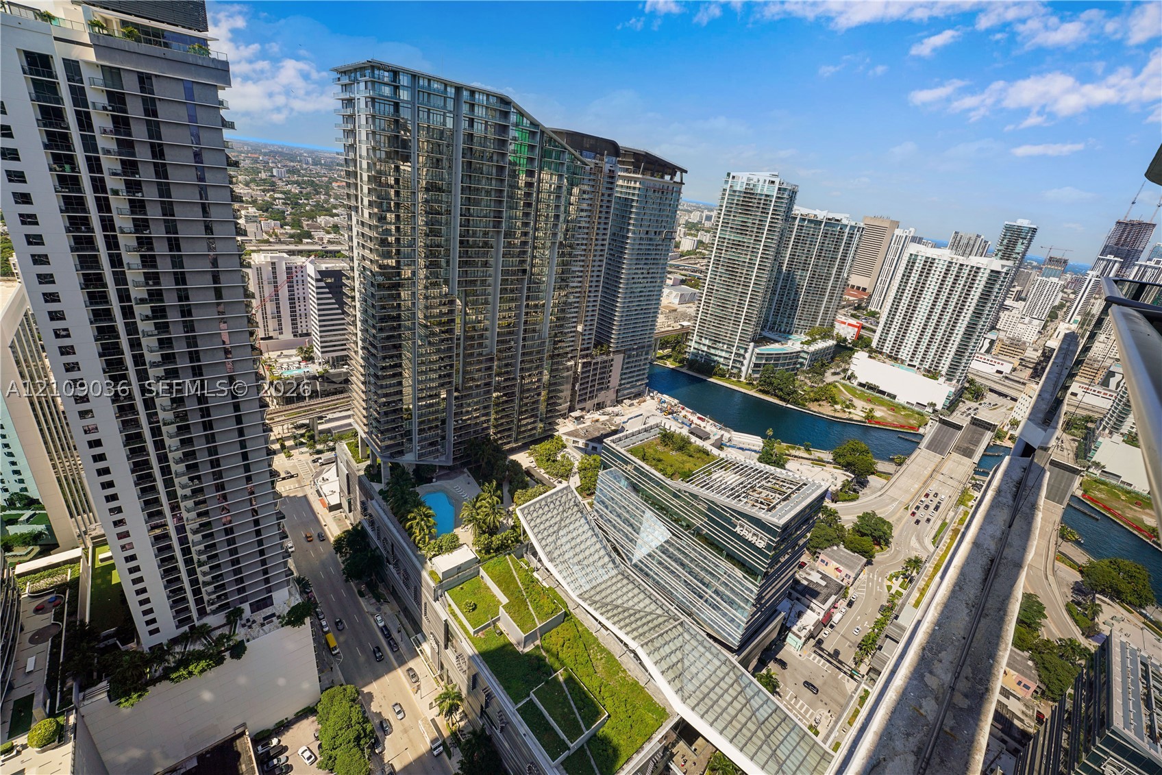 801 S Miami Ave Unit 4410 — photo