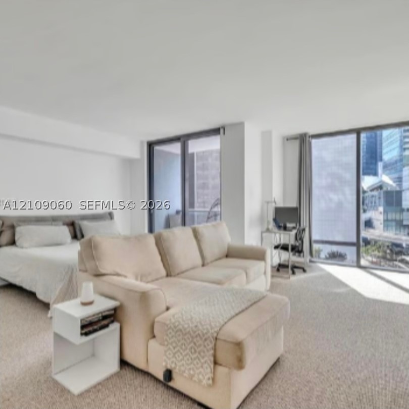 31 SE 6th St Unit 805 — photo