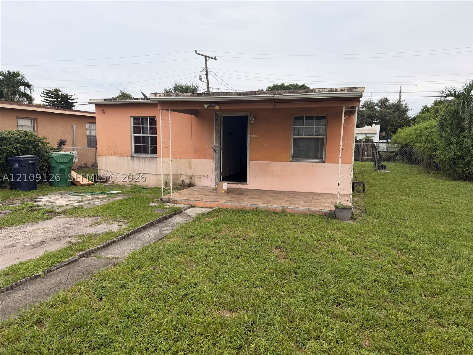 2160 Service Rd — photo