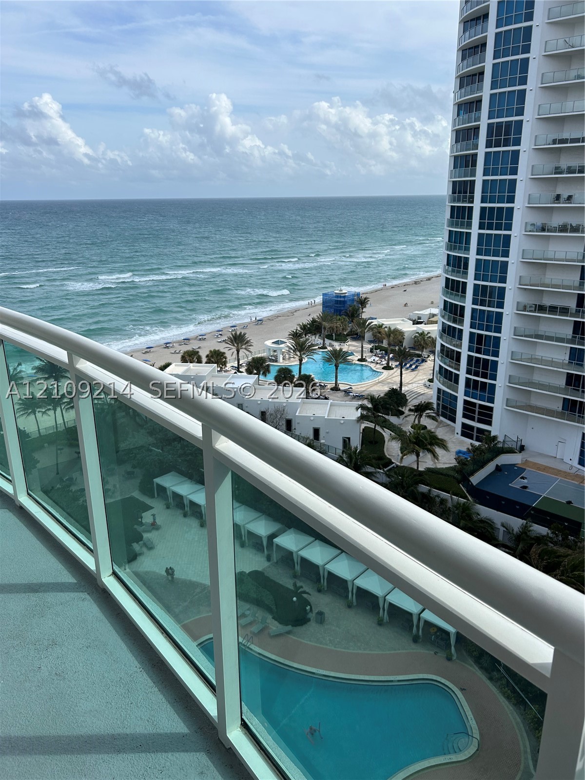 3001 S Ocean Dr Unit 1419 — photo