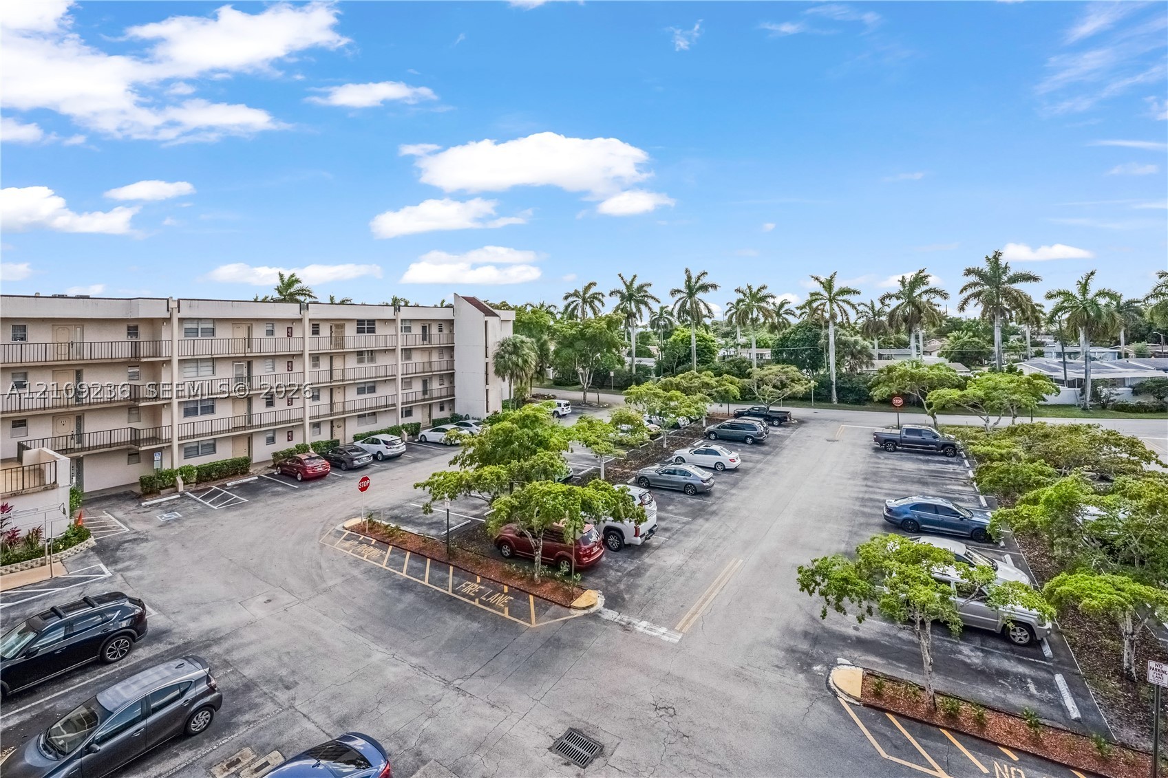 2551 Aragon Blvd Unit 411 — photo