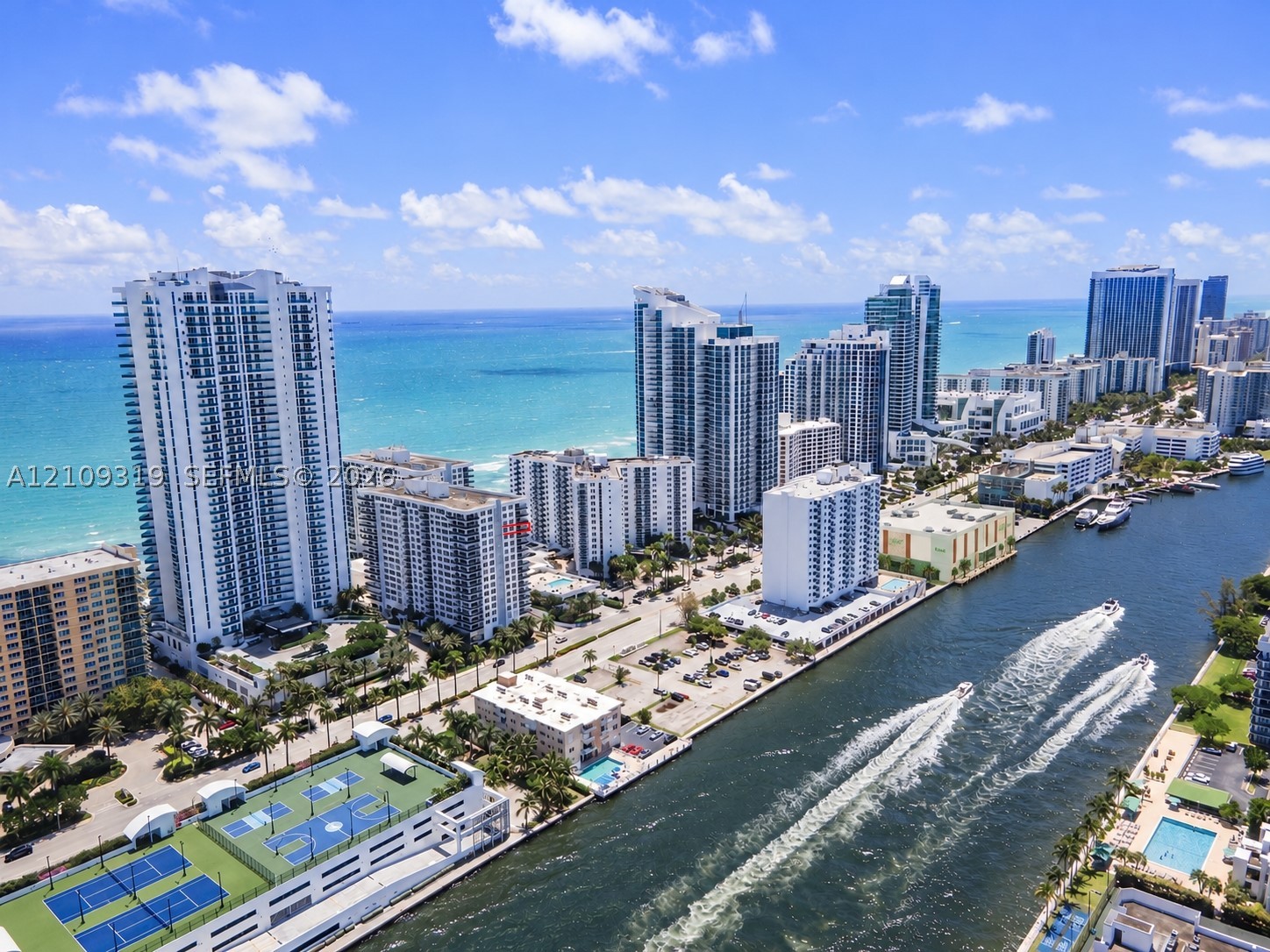2751 S Ocean Dr Unit 1608N — photo