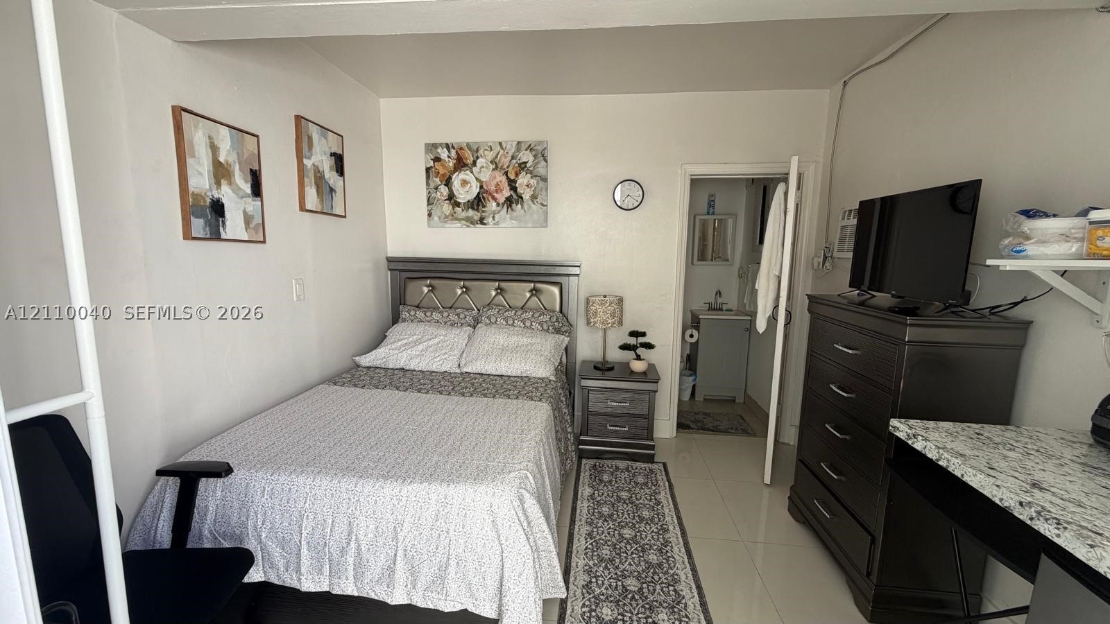 7833 Plantation Blvd Unit 2 — photo