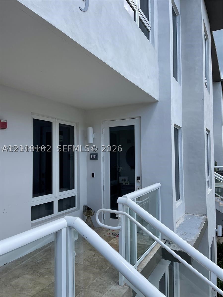 10225 NW 63rd Ter Unit 204 — photo