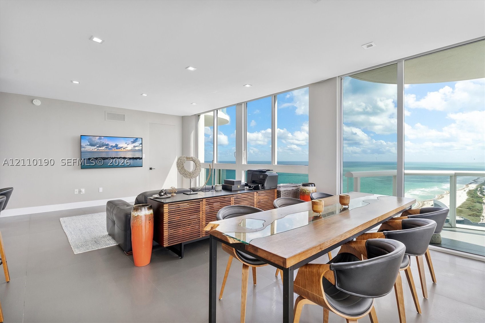 6365 Collins Ave Unit 4307 — photo