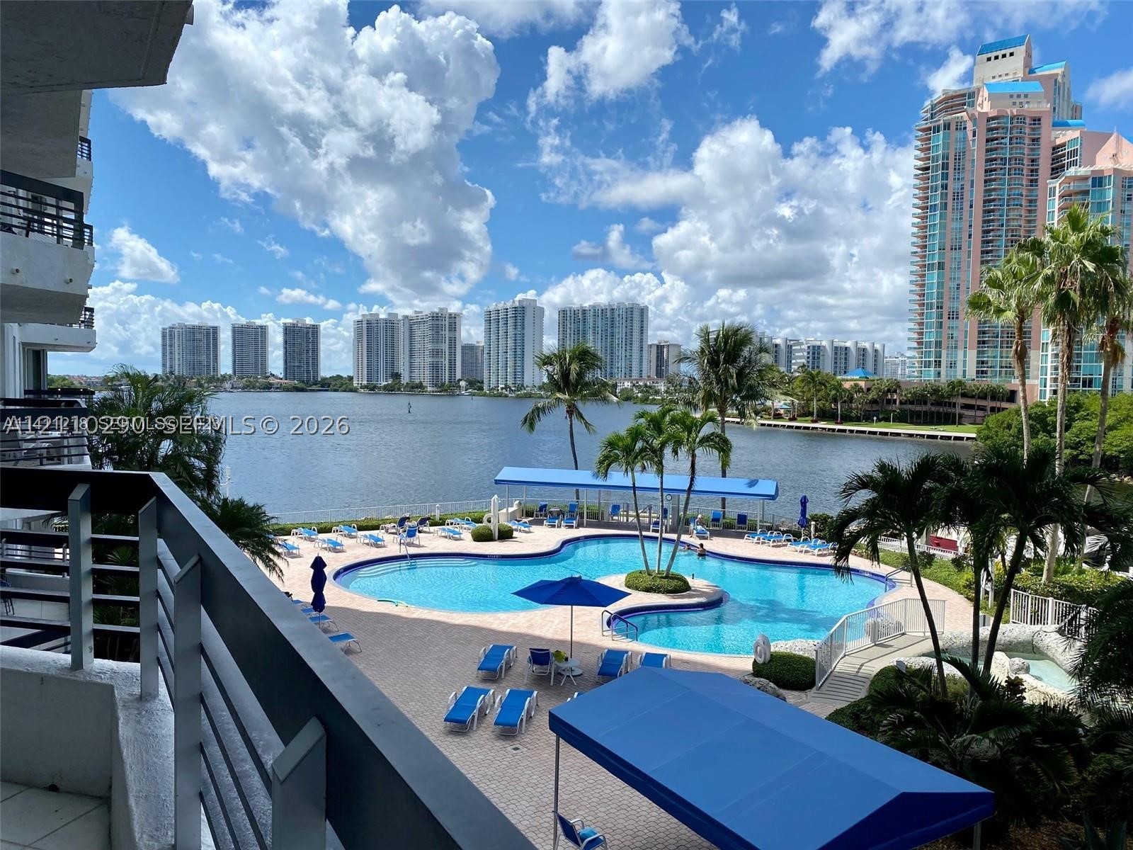 3530 Mystic Pointe Dr Unit 303 — photo