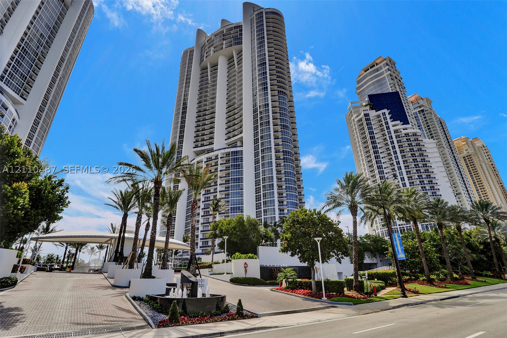 18201 Collins Ave Unit 3402 — photo