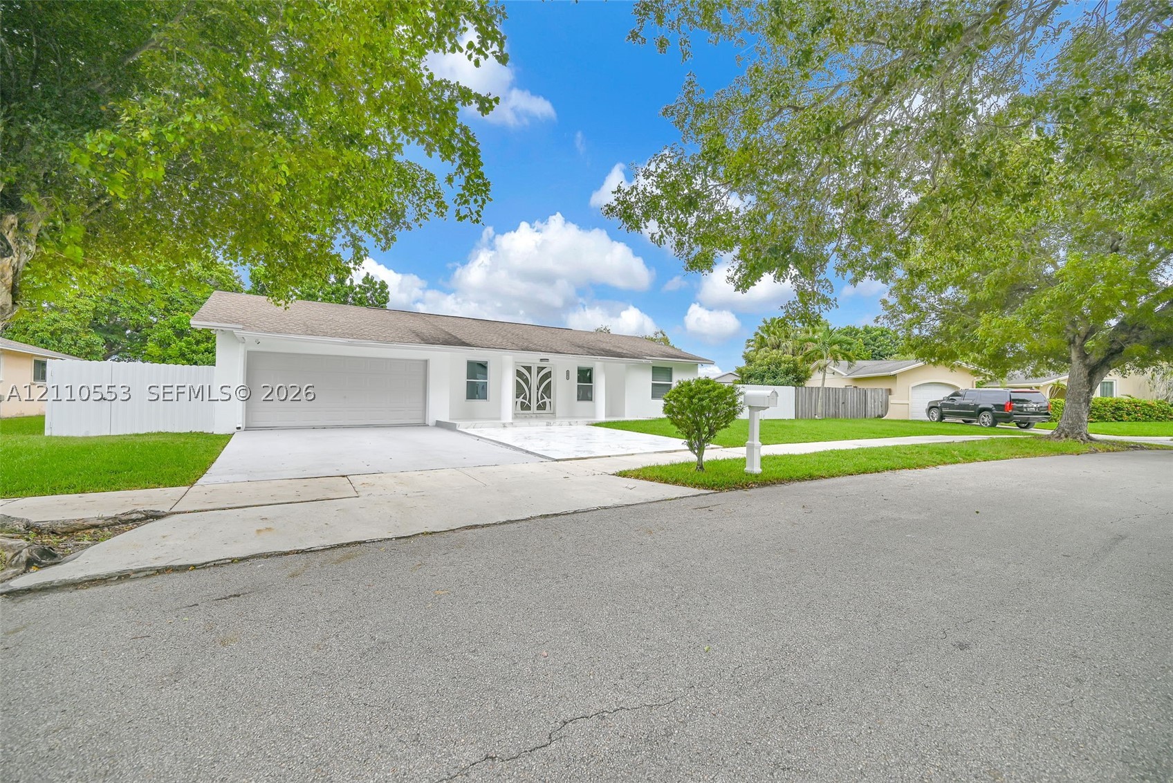 16611 SW 108th Ct — photo