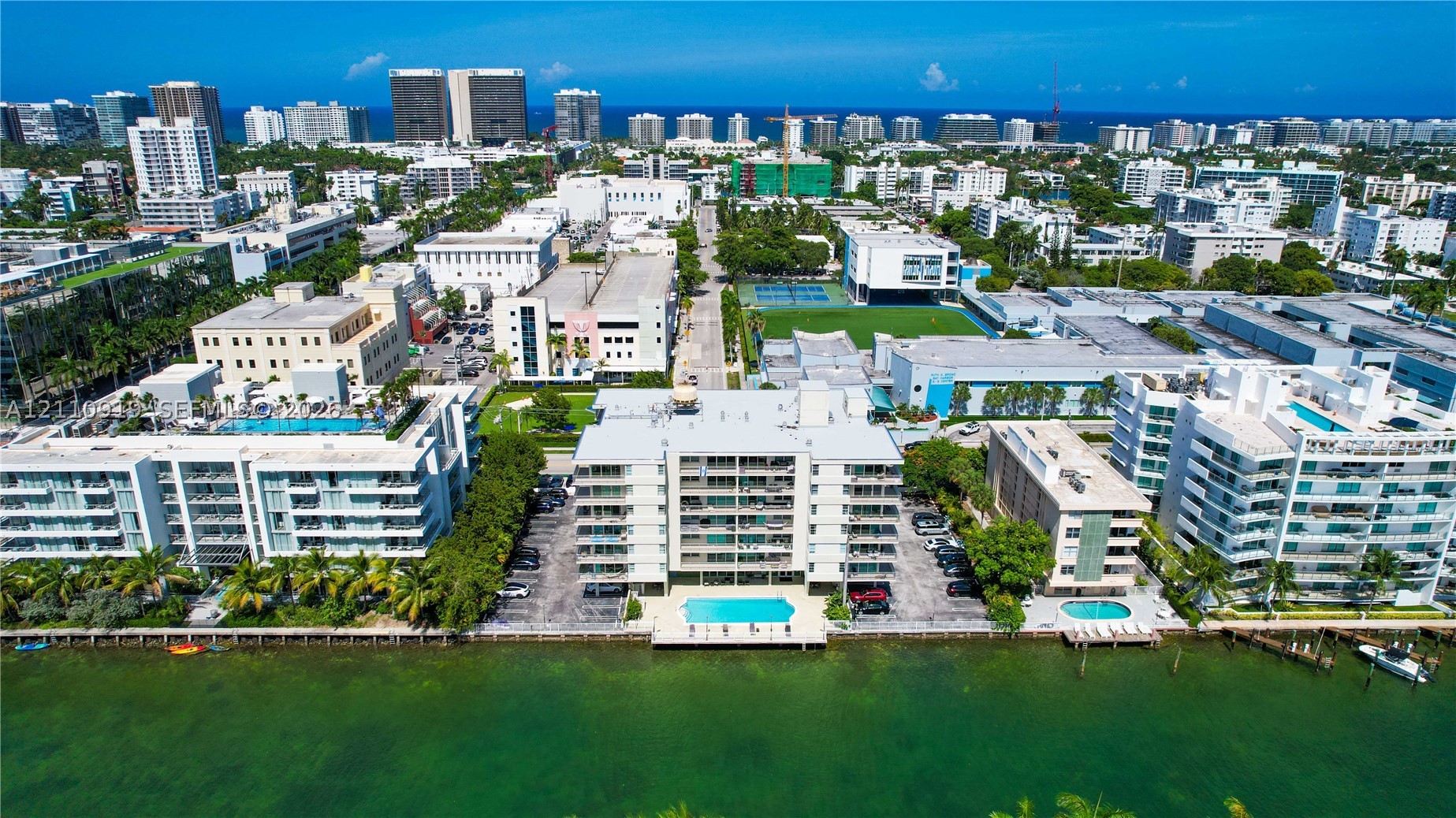 9500 W Bay Harbor Dr Unit 7D — photo