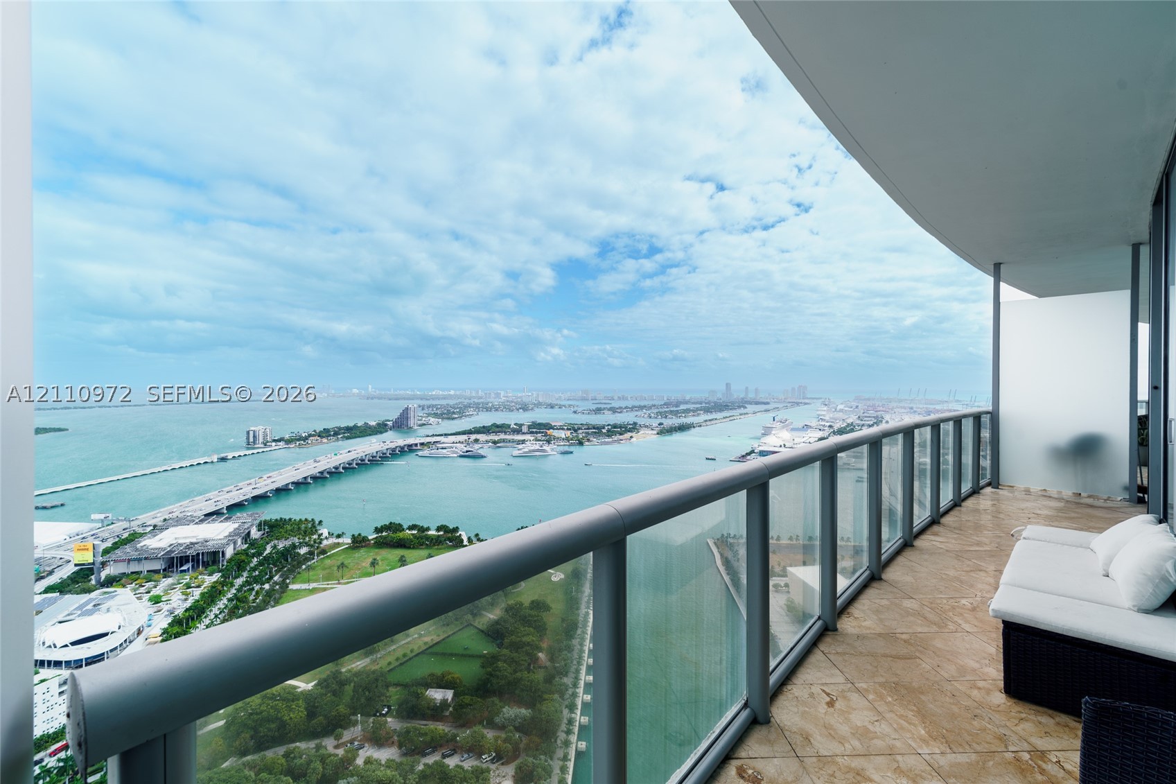 888 Biscayne Blvd Unit 4712 — photo