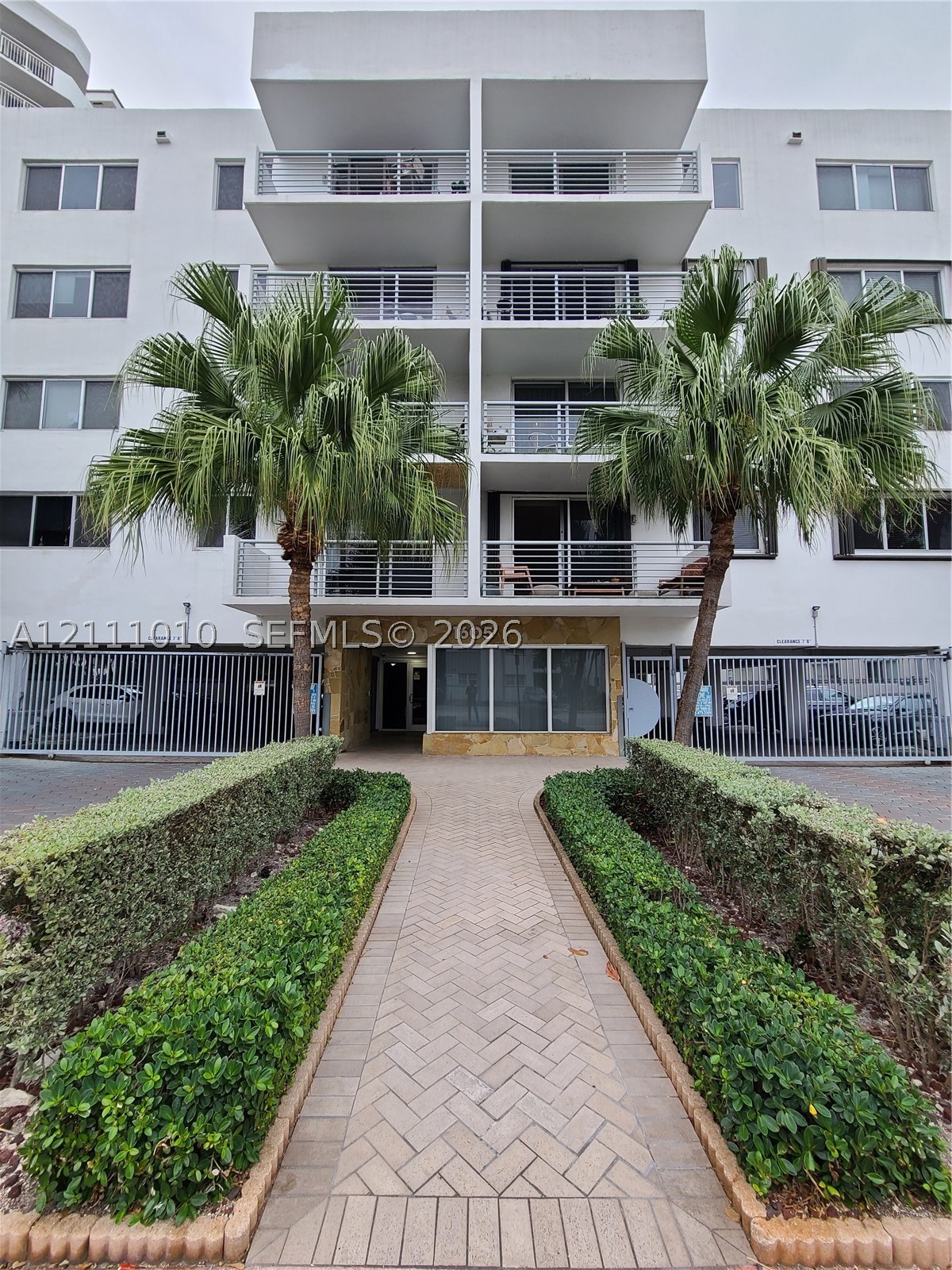 1605 Bay Rd Unit 206 — photo