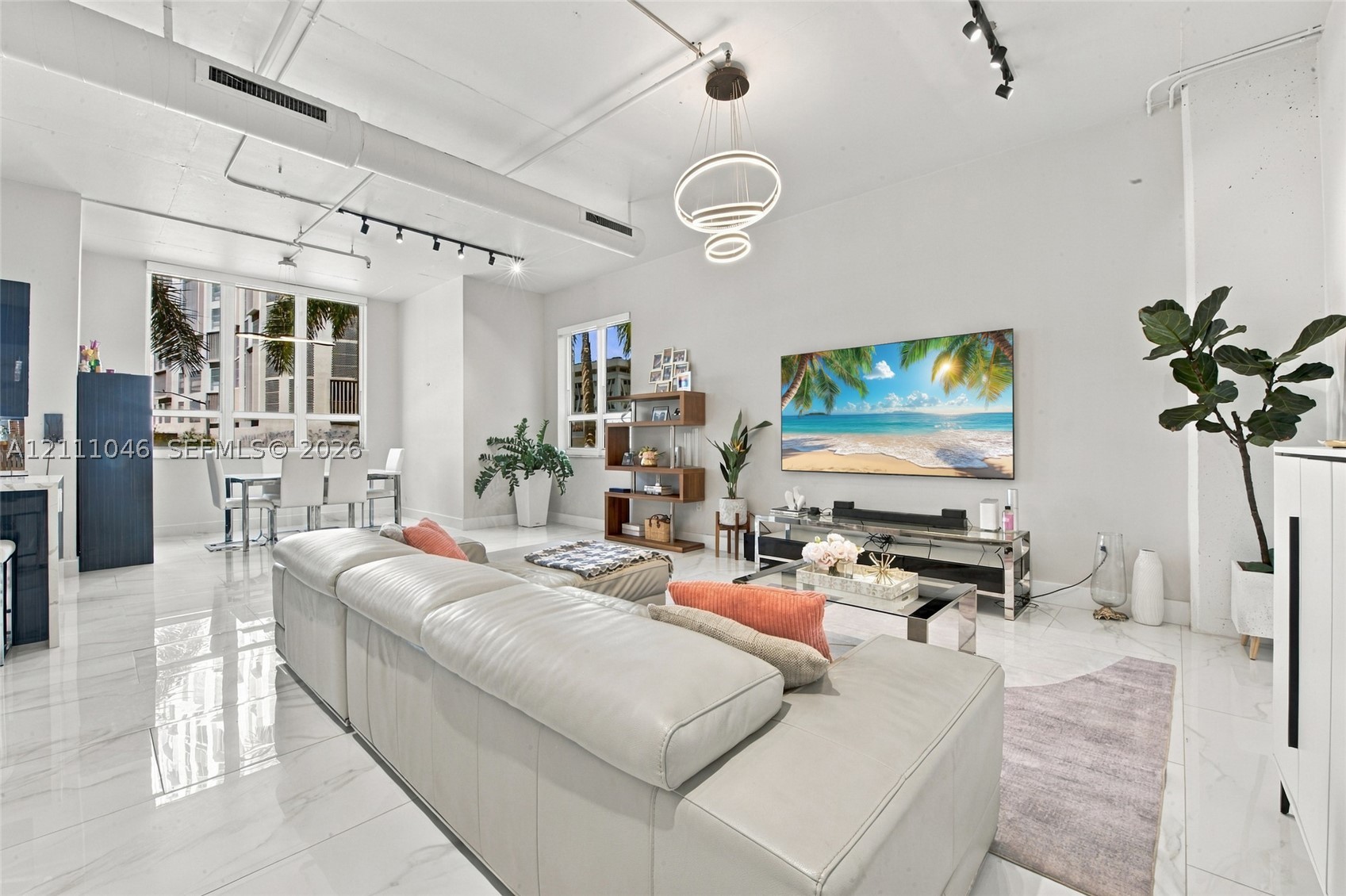 2001 Biscayne Blvd Unit 3202 — photo