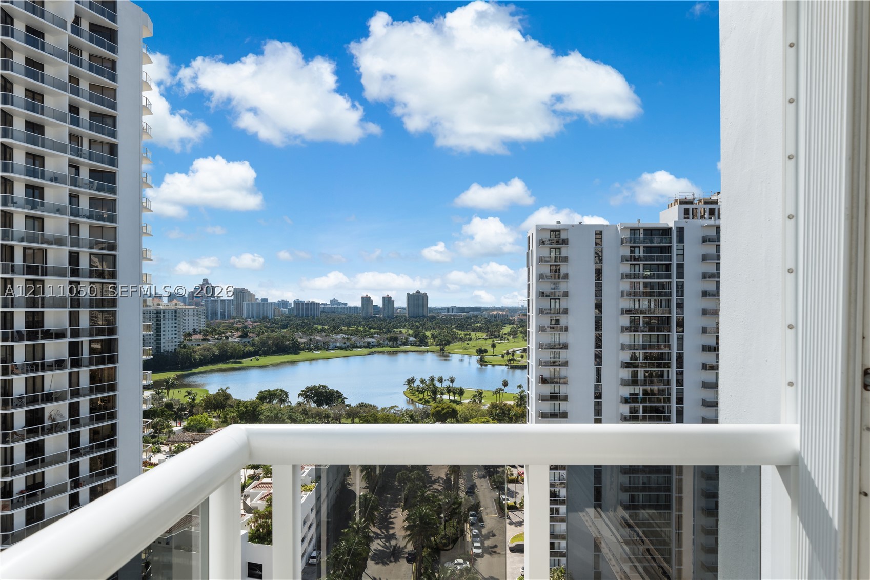 20505 E Country Club Dr Unit 1938 — photo
