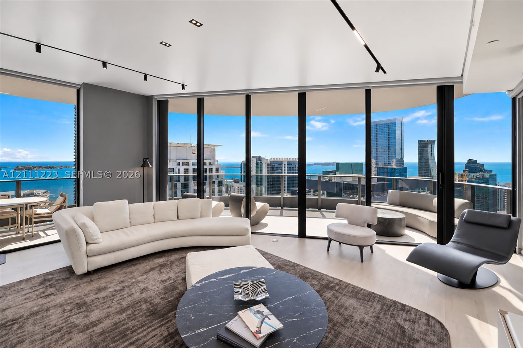 1000 Brickell Plz Unit Ph5001 — photo