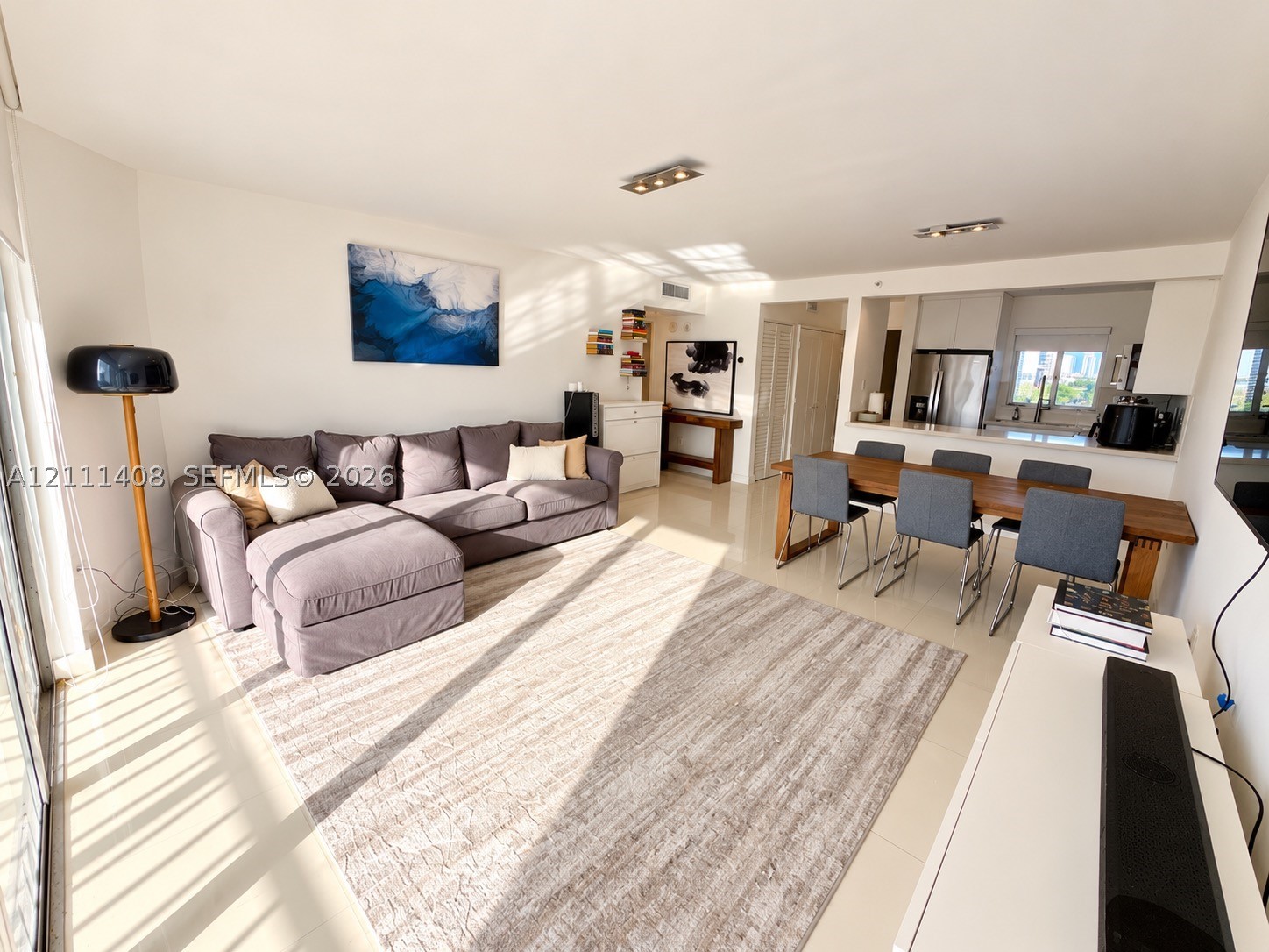 1700 NW N River Dr Unit 1004 — photo