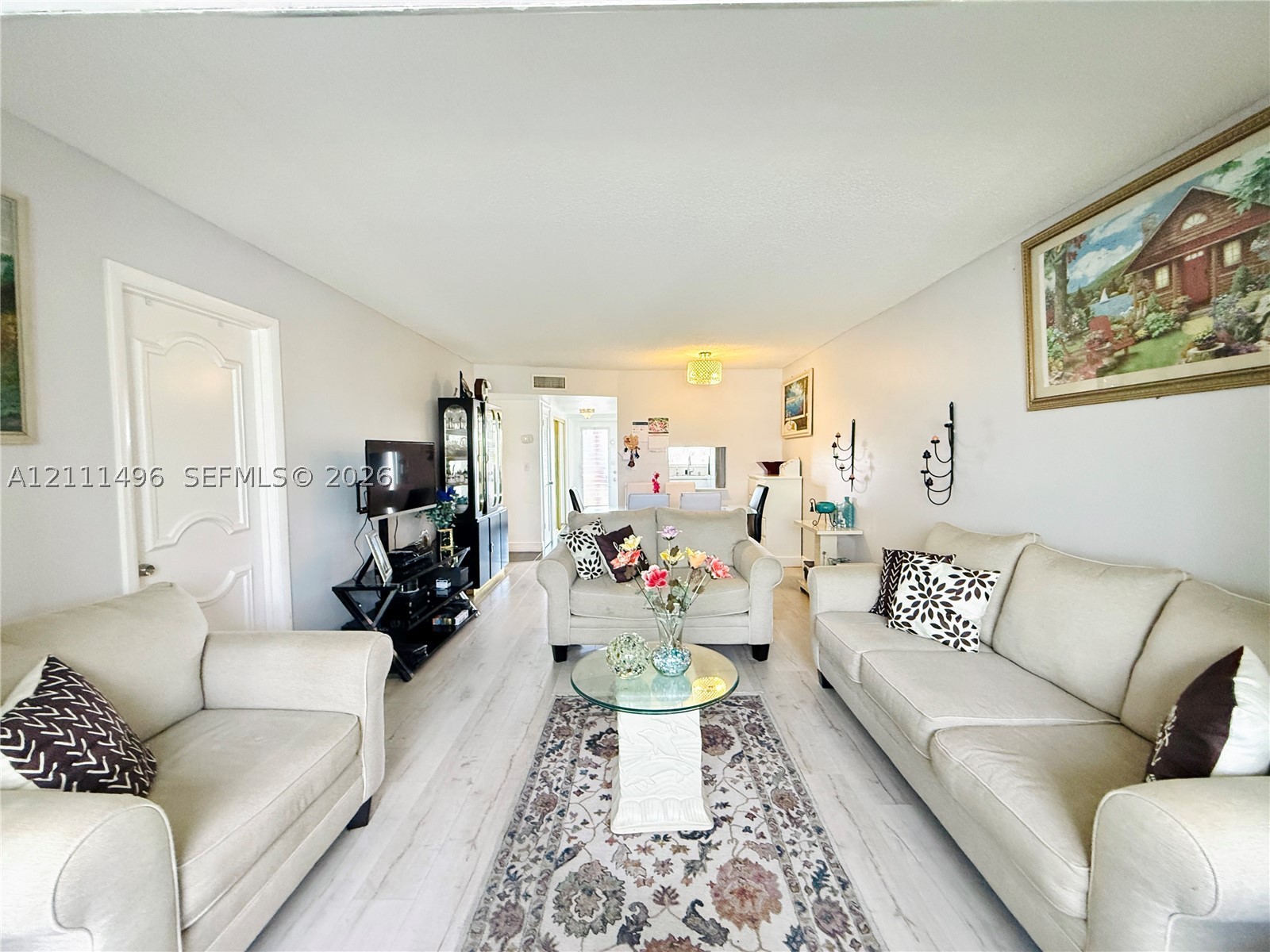 7891 N Sunrise Lakes Dr Unit 310 — photo