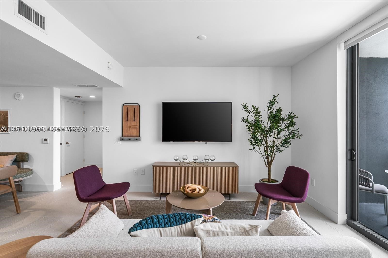 159 NE 6th St Unit 3101 — photo