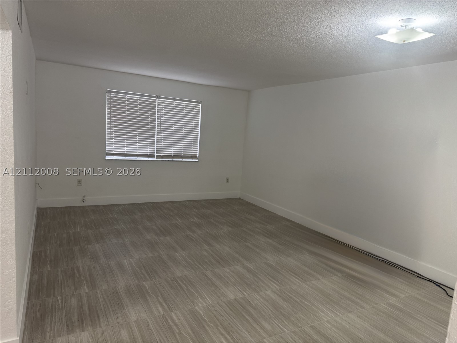 17255 SW 95th Ave Unit 211 — photo