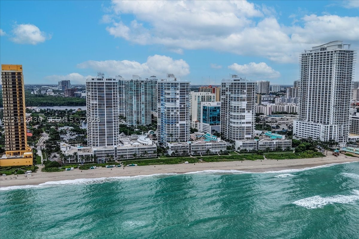16445 Collins Ave Unit 222 — photo