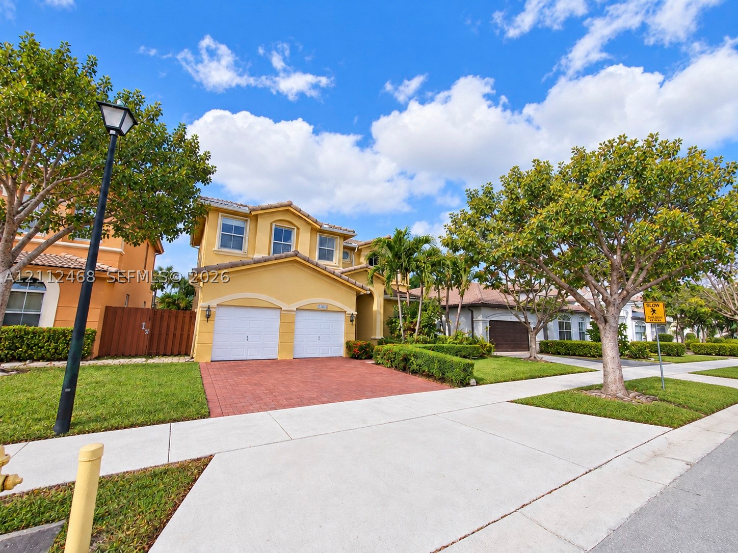 11009 NW 80th Ln — photo