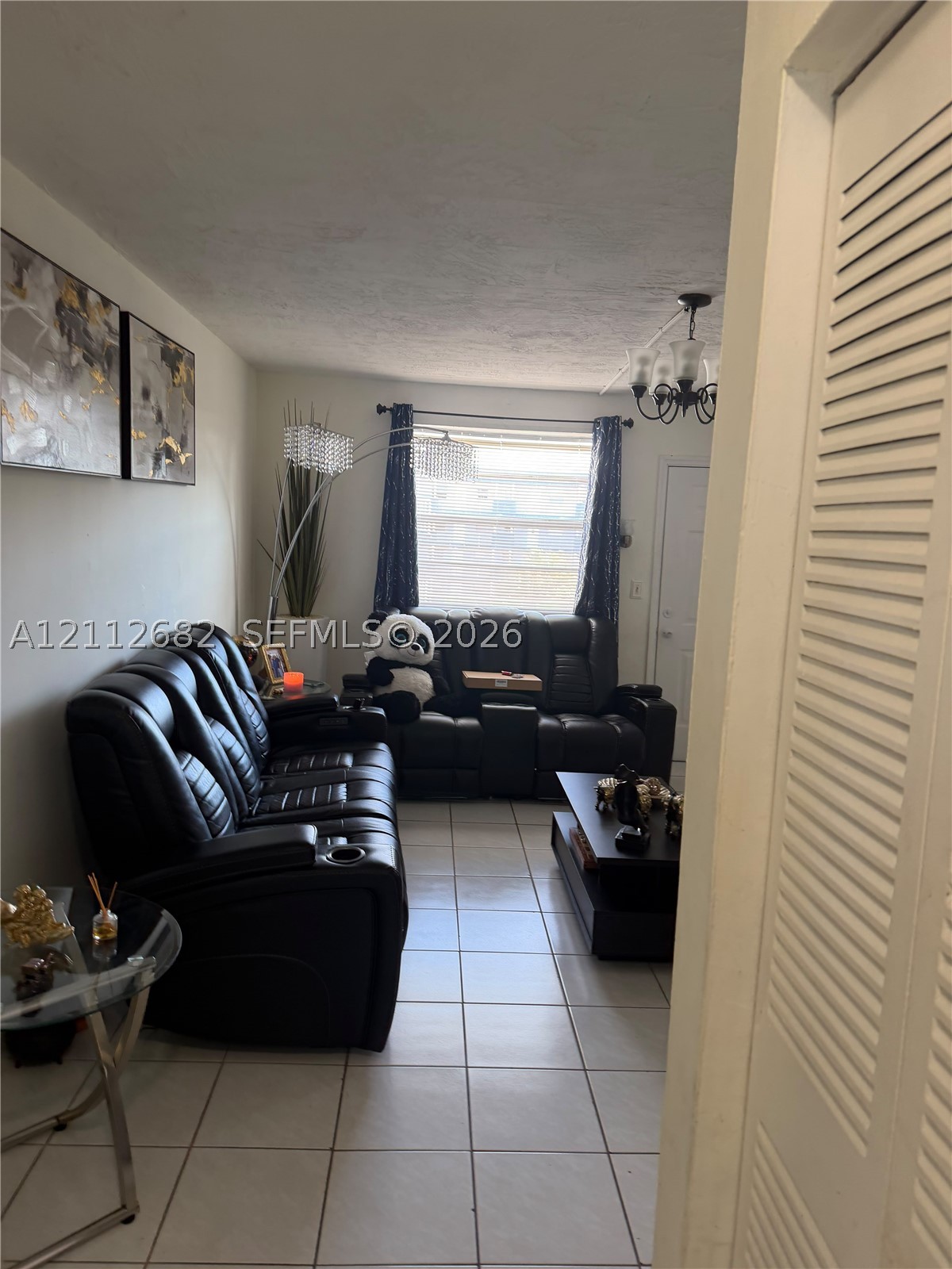 1655 W 44th Pl Unit 435 — photo