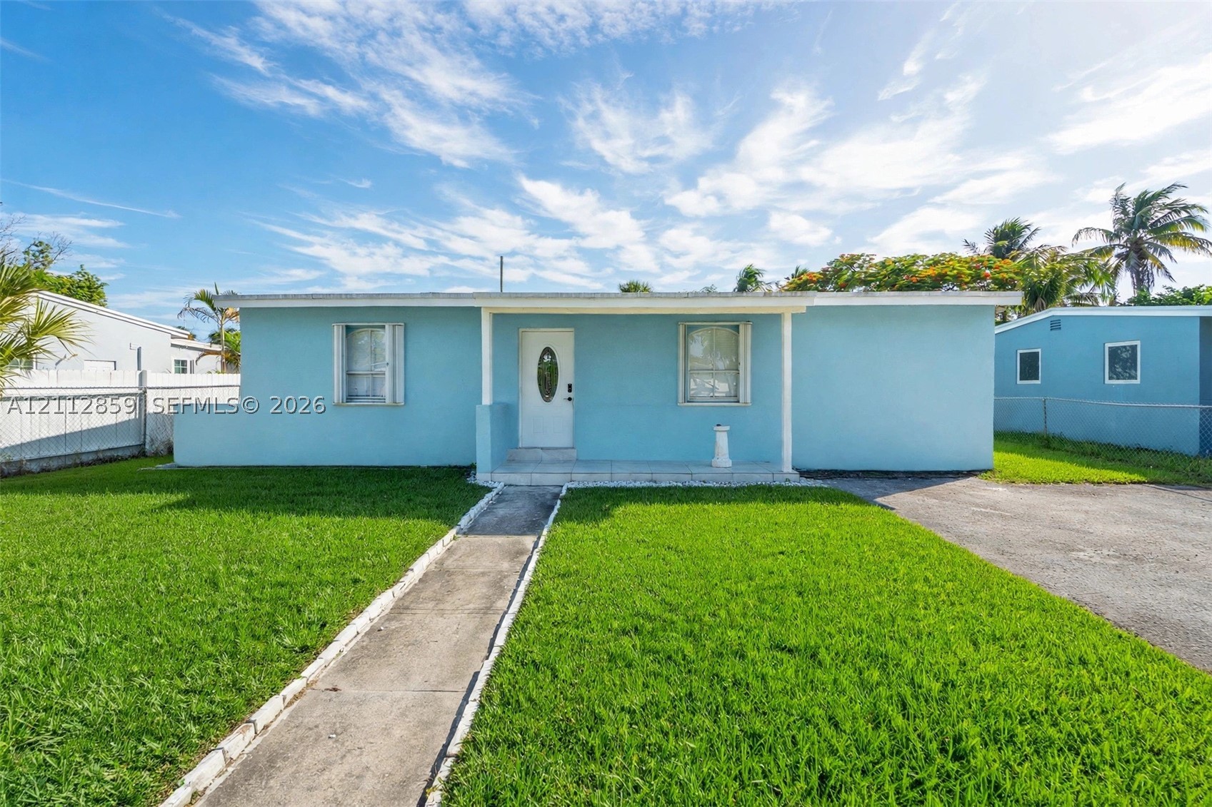 1207 Chateau Park Dr — photo