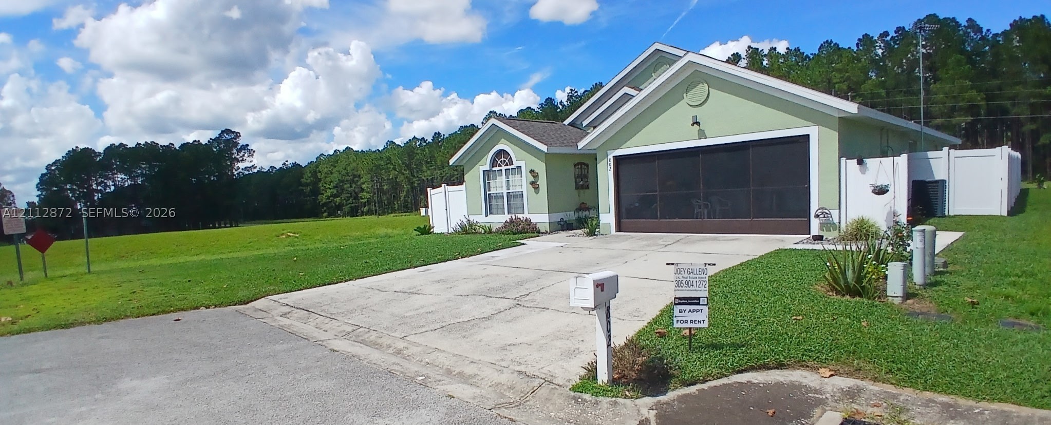802 Pinecone Drive — photo