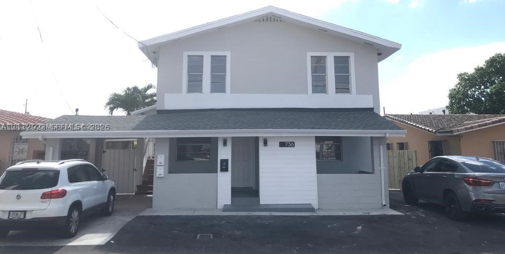 736 NW 22nd Ct Unit 3 — photo