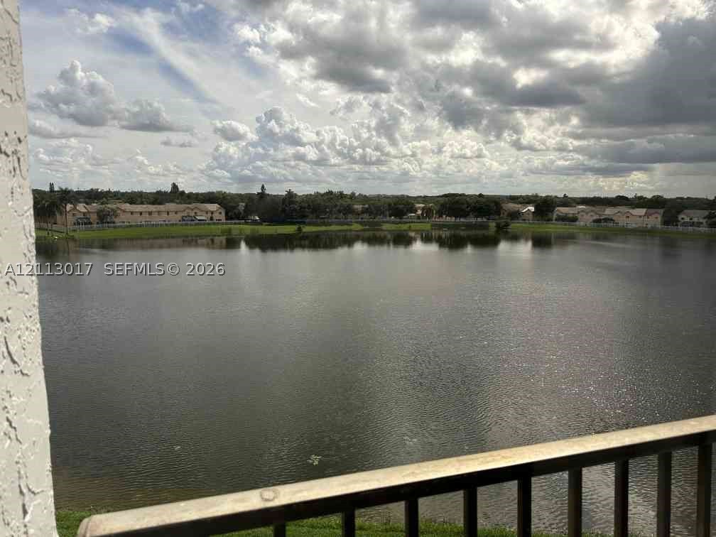 8560 N Sherman Cir Unit 507 — photo