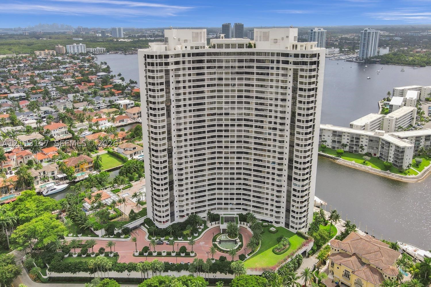 1000 W Island Blvd Unit 2210 — photo