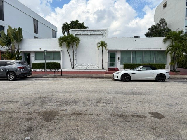 247 Malaga Ave — photo
