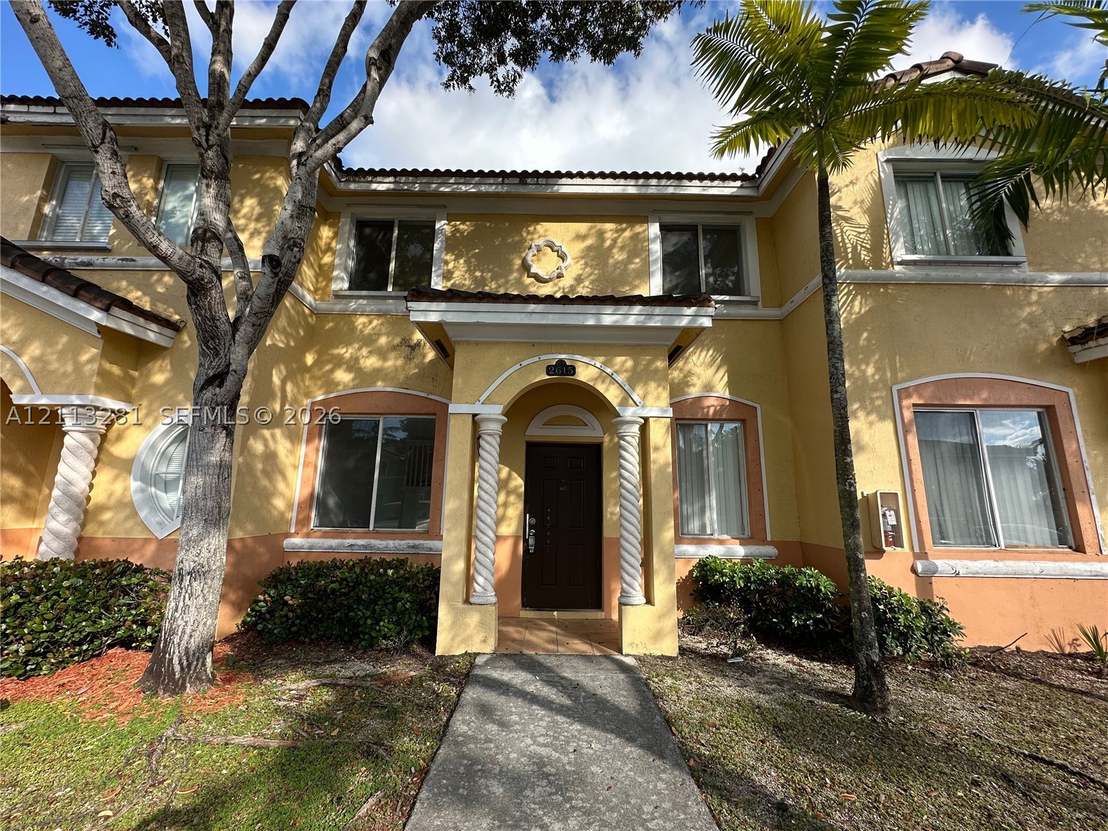 2615 SE 15th Pl Unit 190 — photo