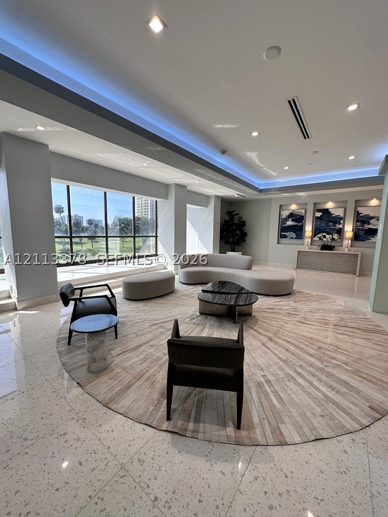 20335 W Country Club Dr Unit 2302 — photo