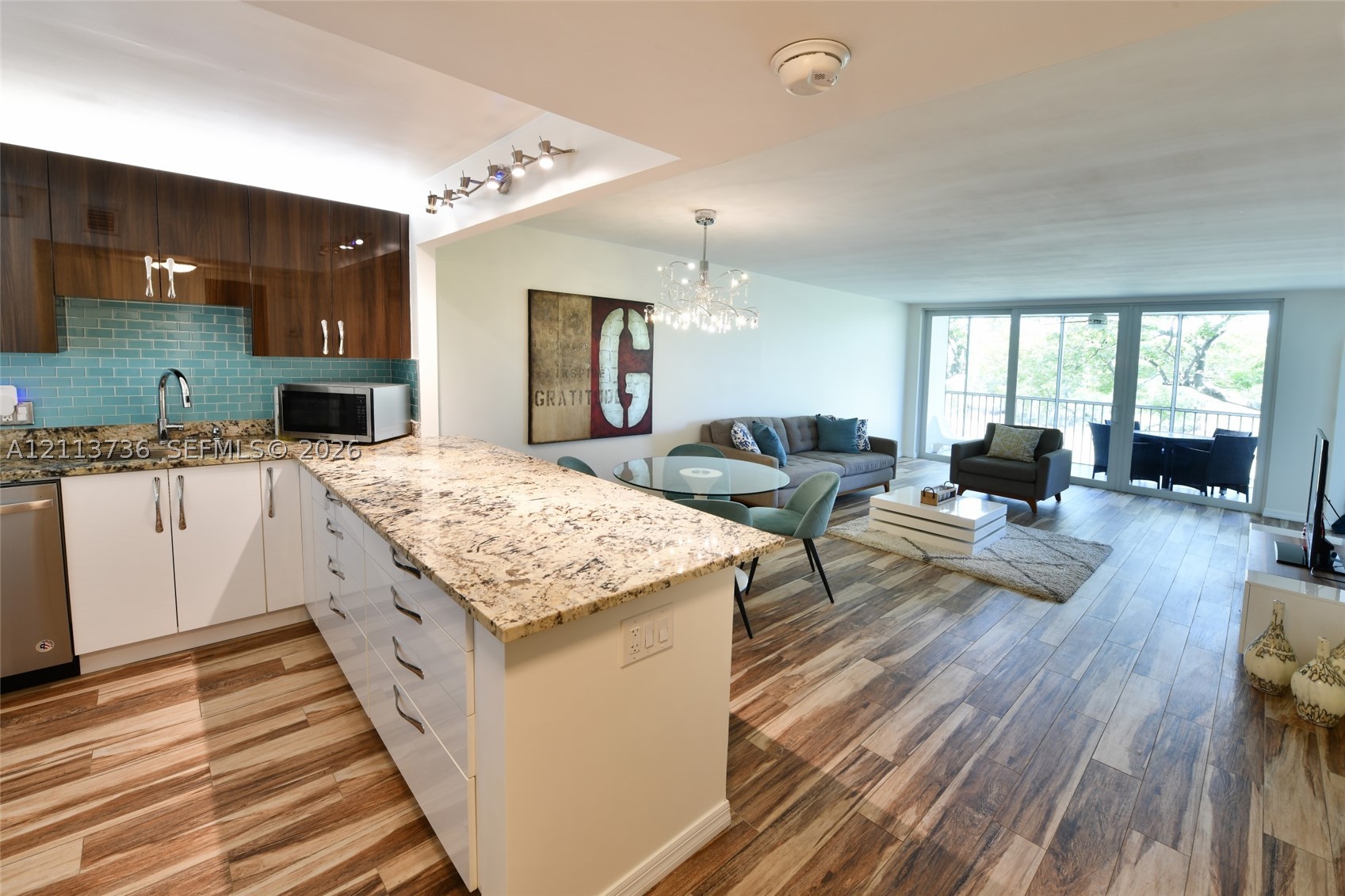 2651 S Palm Aire Dr Unit 307 — photo
