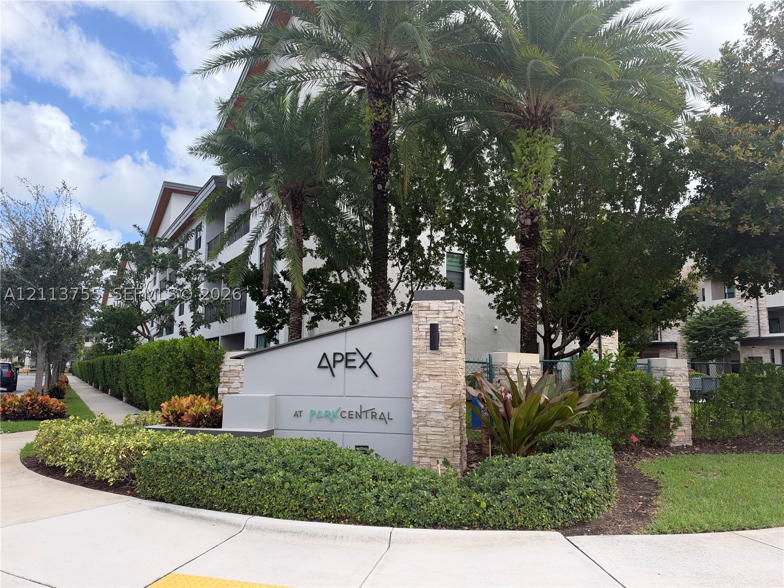 7831 NW 104th Ave Unit 31 — photo