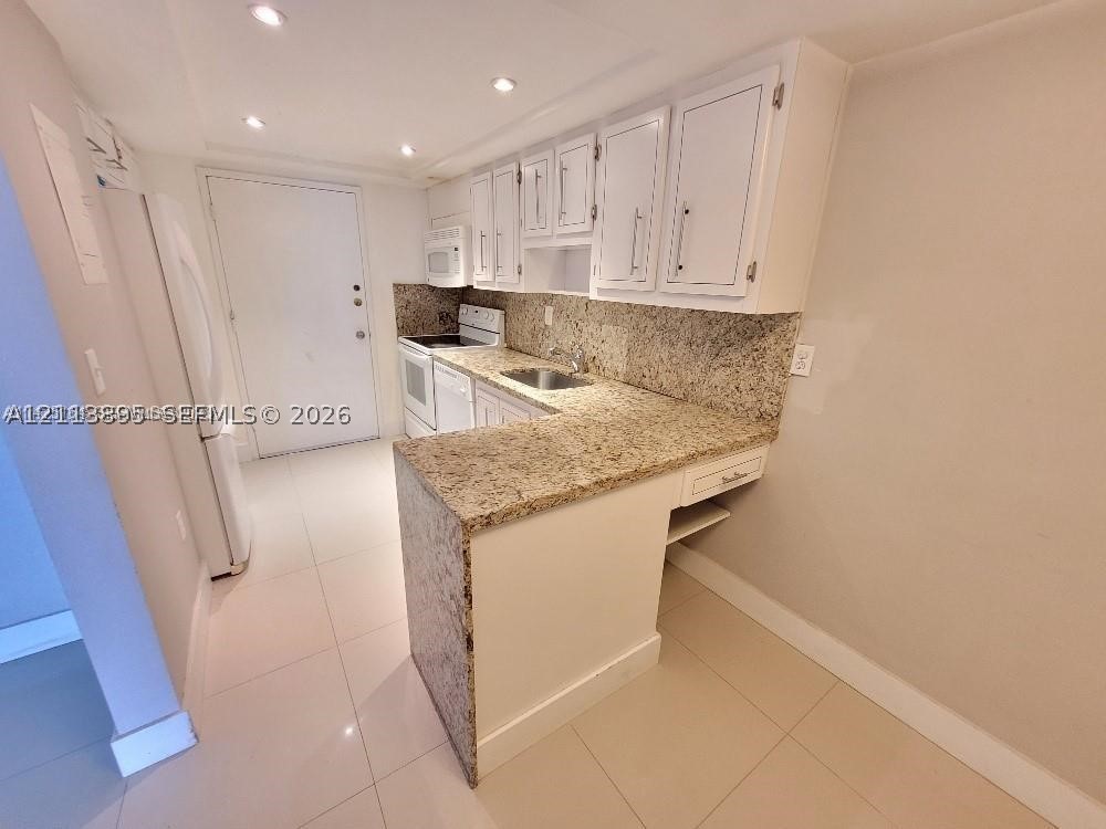 18011 Biscayne Blvd Unit 702 — photo