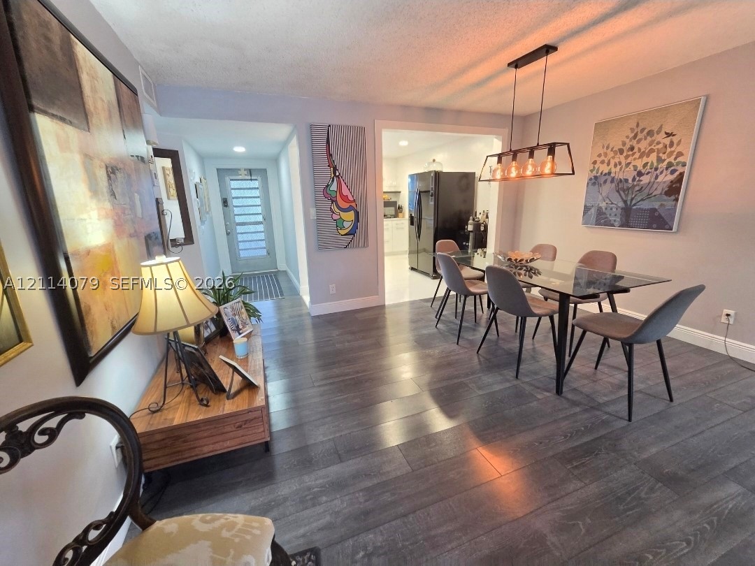 9241 Sunrise Lakes Blvd Unit 109 — photo