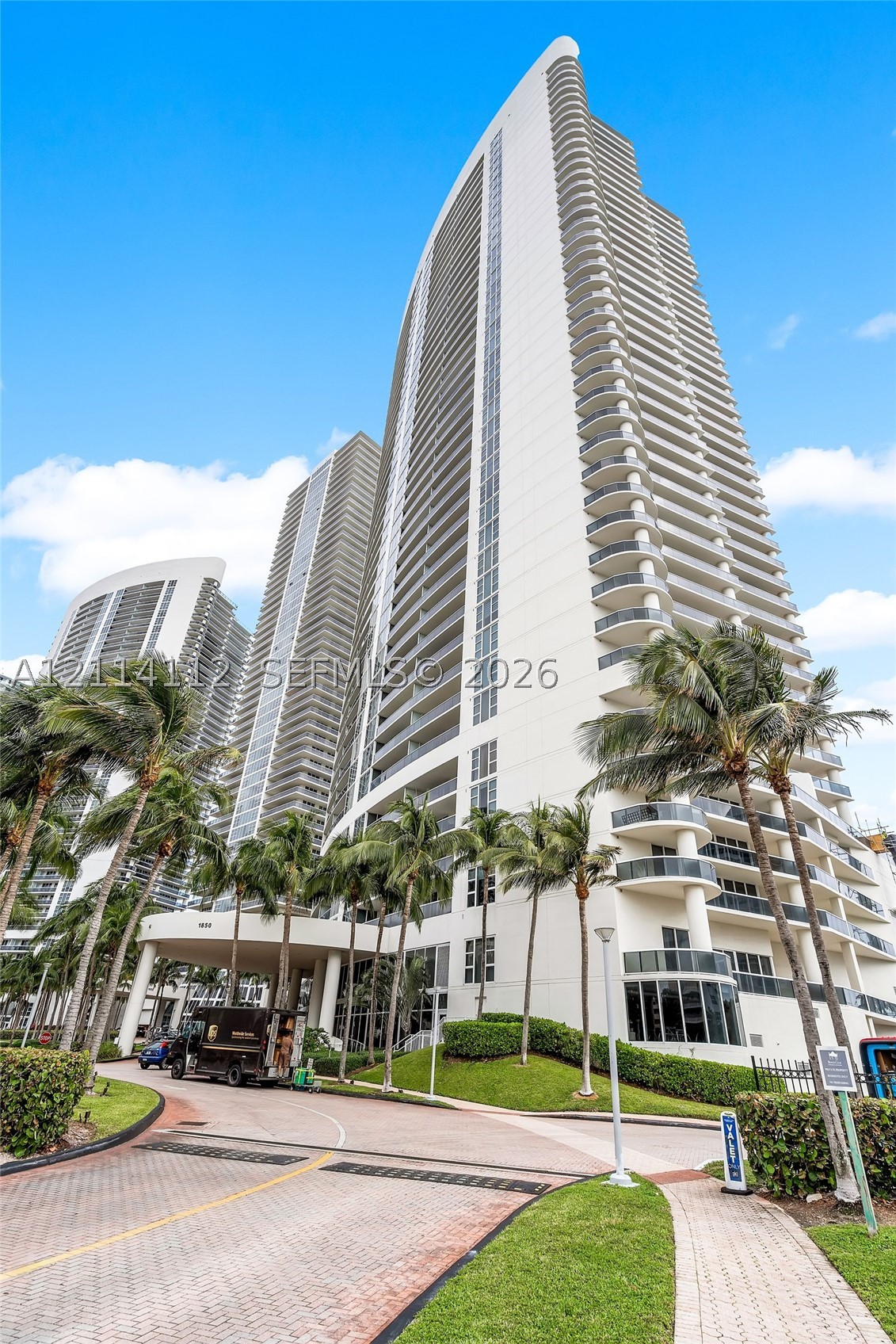 1850 S Ocean Dr Unit 4008 — photo