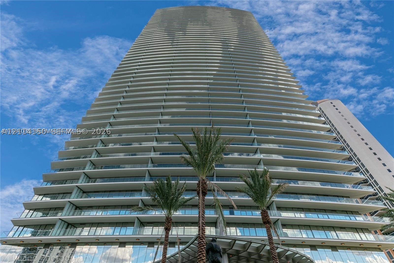 18975 Collins Ave 4705 & Cabana — photo