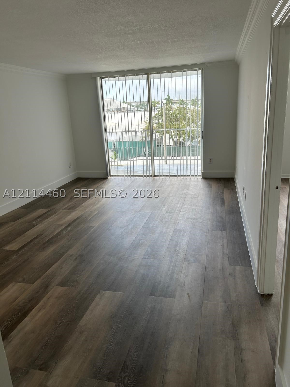 488 NW 165th St Rd Unit B-411 — photo